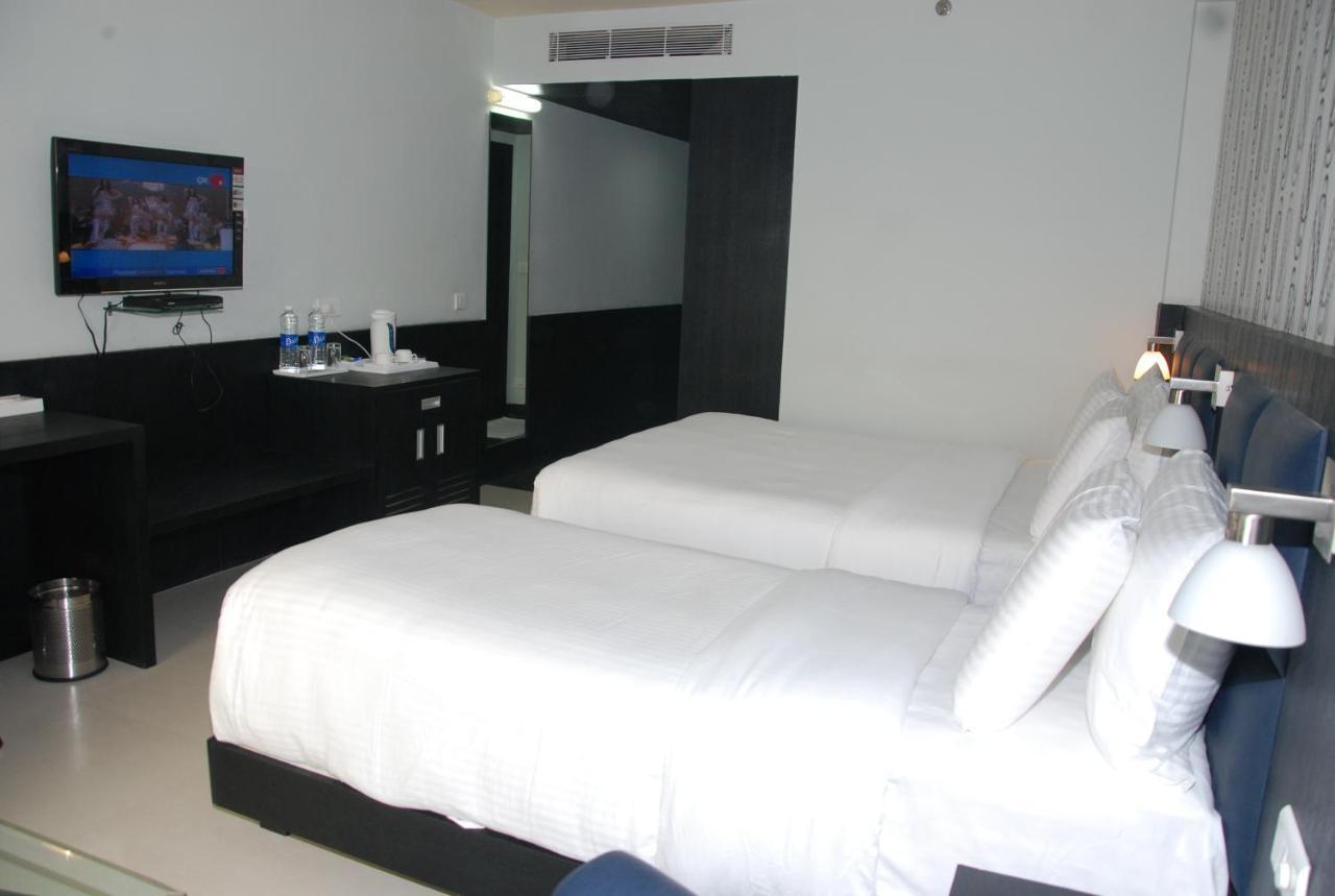 Pride Ananya Resorts Puri Rum bild